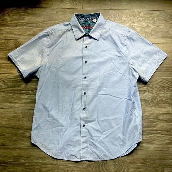 Robert Graham Other - Robert Graham Light Blue Short Sleeve Casual Pattern Button Down Shirt Size XL